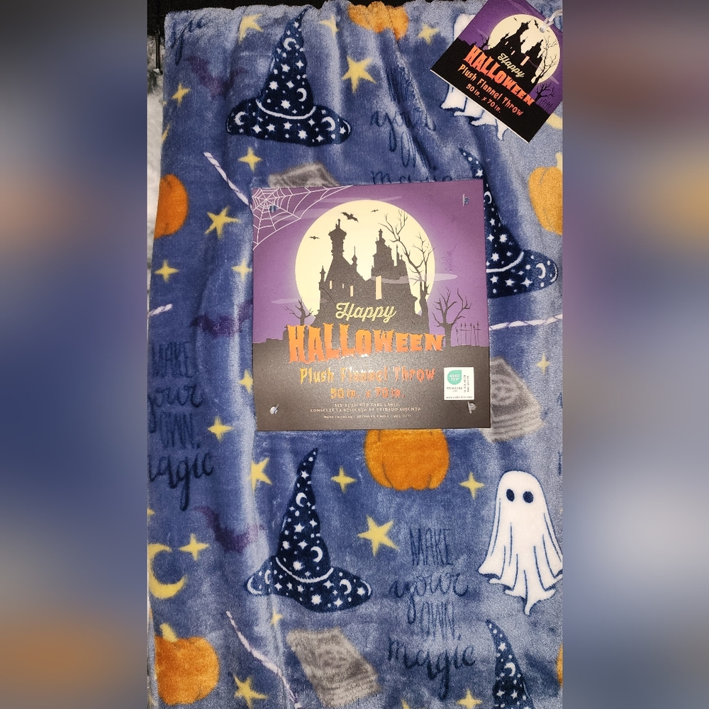 Happy Halloween Plush Throw